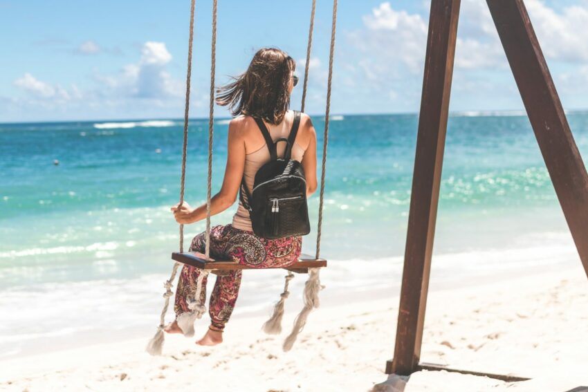 Best Maldives Hotels for Solo Travellers | luxury resort Maldives overwater villa private island hotel beach ocean travel | Jetset Select