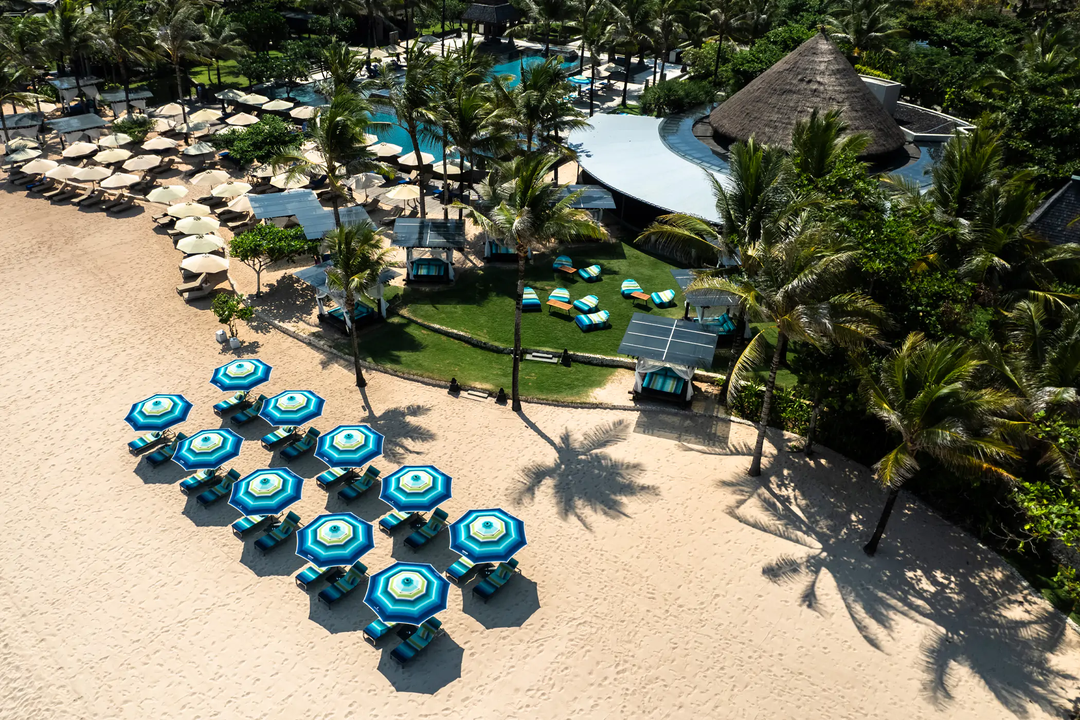 The Ritz Carlton Bali vs. St. Regis Hotel Bali | Luxury Hotels Bali | Bali adventure travel | Bali luxury adventures | luxury hotels, resorts, and villas Bali | Ubud, Uluwatu, Seminyak, Canggu, Munduck | Jetset Select