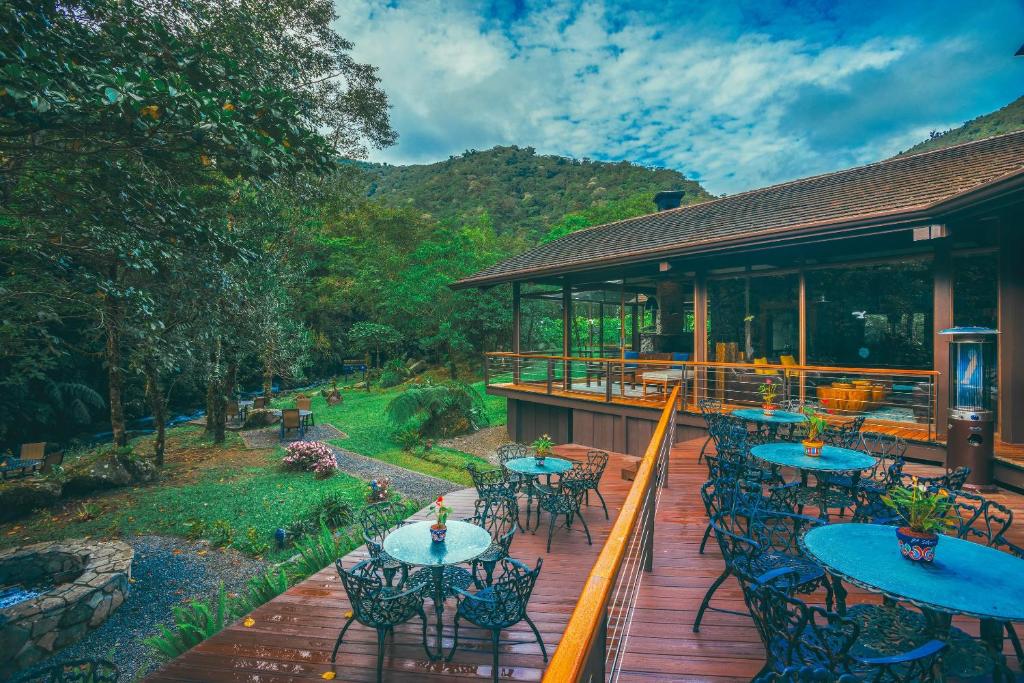 El Silencio Costa Rica | Best Costa Rica Hotels | Luxury Hotels Costa Rica | Costa Rica Best Luxury Hotels and Resorts | Luxury Jungle Retreat Costa Rica | Costa Rica Adventure Lodge | Luxury Safari Lodge Costa Rica | Exclusive Costa Rica Resorts | Costa Rica Wellness Escape | Jetset Select