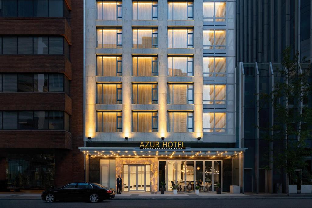 Azur Legacy Collection Hotel | Best Vancouver Luxury Hotels | Best Hotels Vancouver 2026 | Best hotels Vancouver BC | Nicest hotels in Vancouver | Best hotels in Vancouver | Top hotels in Vancouver | Vancouver luxury hotels | Vancouver Canada hotels | Best Vancouver hotels | Downtown Vancouver hotels | Hotels in Vancouver | North Vancouver hotel | Hotels near Vancouver convention centre | Boutique hotels Vancouver | Hotels near Rogers Centre arena Vancouver | Hotels near Stanley Park | Gastown Vancouver hotels | Pet friendly hotels Vancouver | Boutique hotels Vancouver | Small hotels Vancouver | West End Vancouver hotels | Yaletown Vancouver hotels | Jetset Select