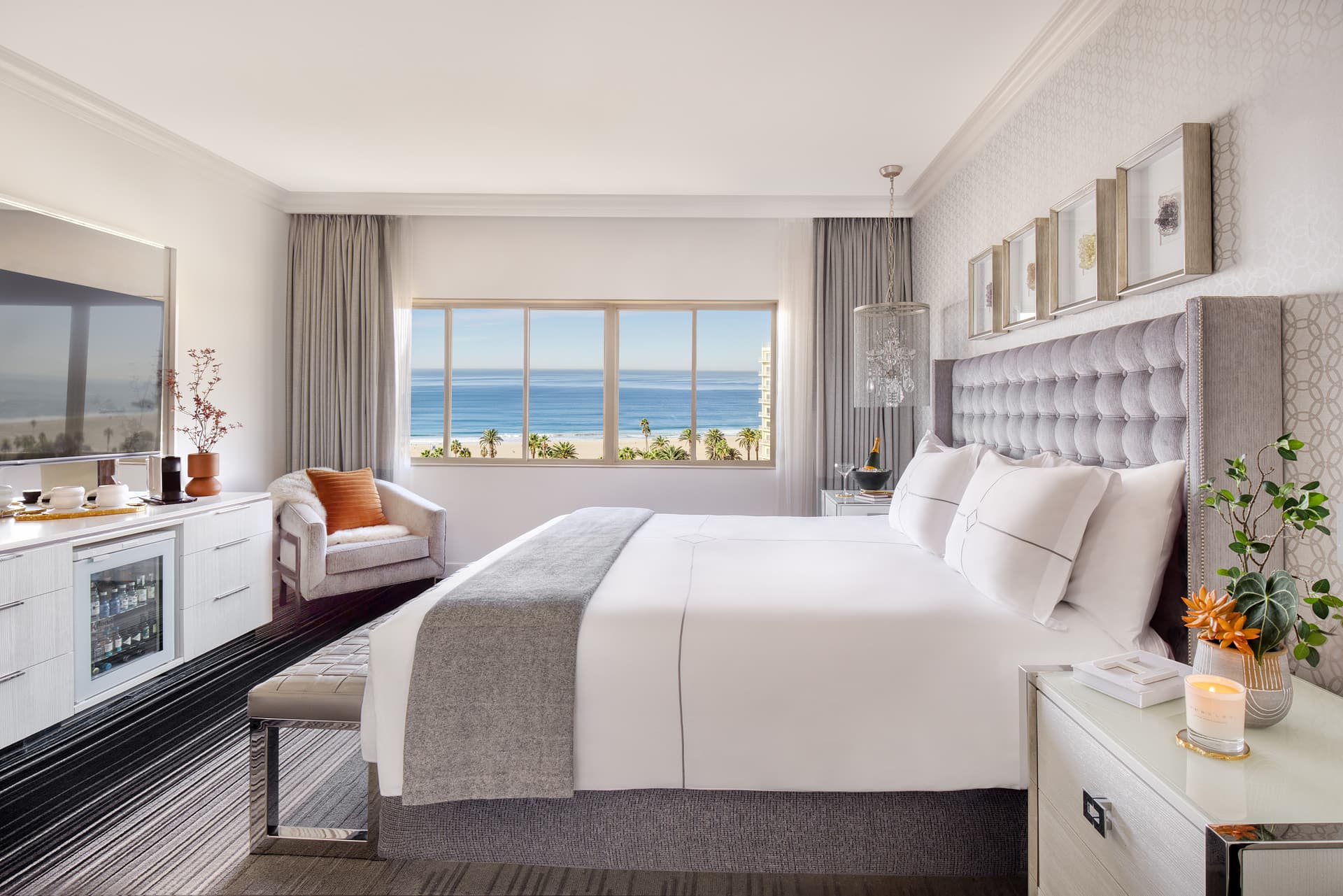 Luxury ocean-view guest room at The Huntley Santa Monica Beach featuring floor-to-ceiling windows, plush king bed with Italian linens, modern coastal décor, and panoramic views of the Pacific Ocean. Santa Monica Boutique Hotels | Boutique Hotels Los Angeles | Luxury Hotels in Los Angeles | Santa Monica Luxury hotels | Boutique Hotels LA | Where to stay in Los Angeles | Los Angeles Luxury Boutique Hotel | Santa Monica hotel on the Beach | Best Luxury Boutique Hotels Santa Monica | Top Hotels in Santa Monica | Jetset Select